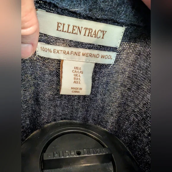 100 Percent Merino Wool Women's Sweater - Picture 5 of 10